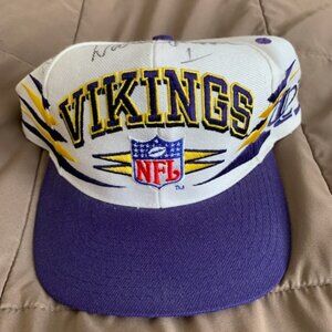 Vintage 1996 Minnesota Vikings Autographed Cap - Warren Moon Daryll Talley Other